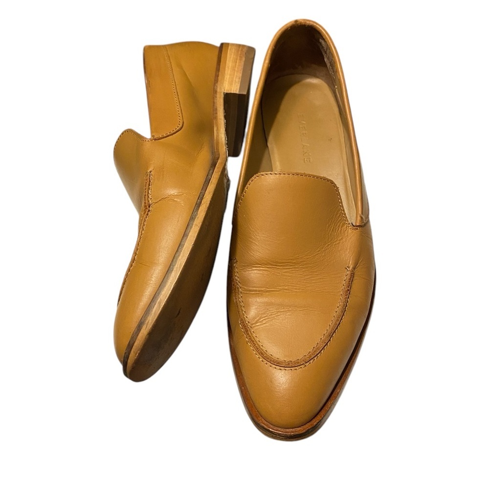 Everlane Tan Leather Flats for Effortless Style